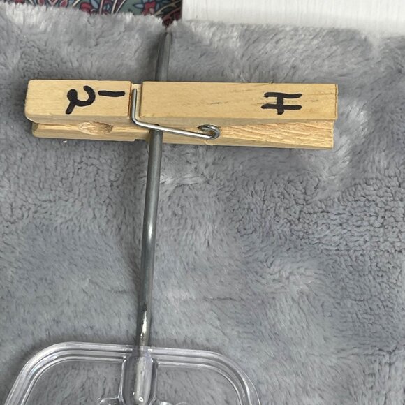 Maurices Gingham Square Neck Ruffle Sleeve Tank‎ Top Womens L Gauzy  Summer - Picture 8 of 8